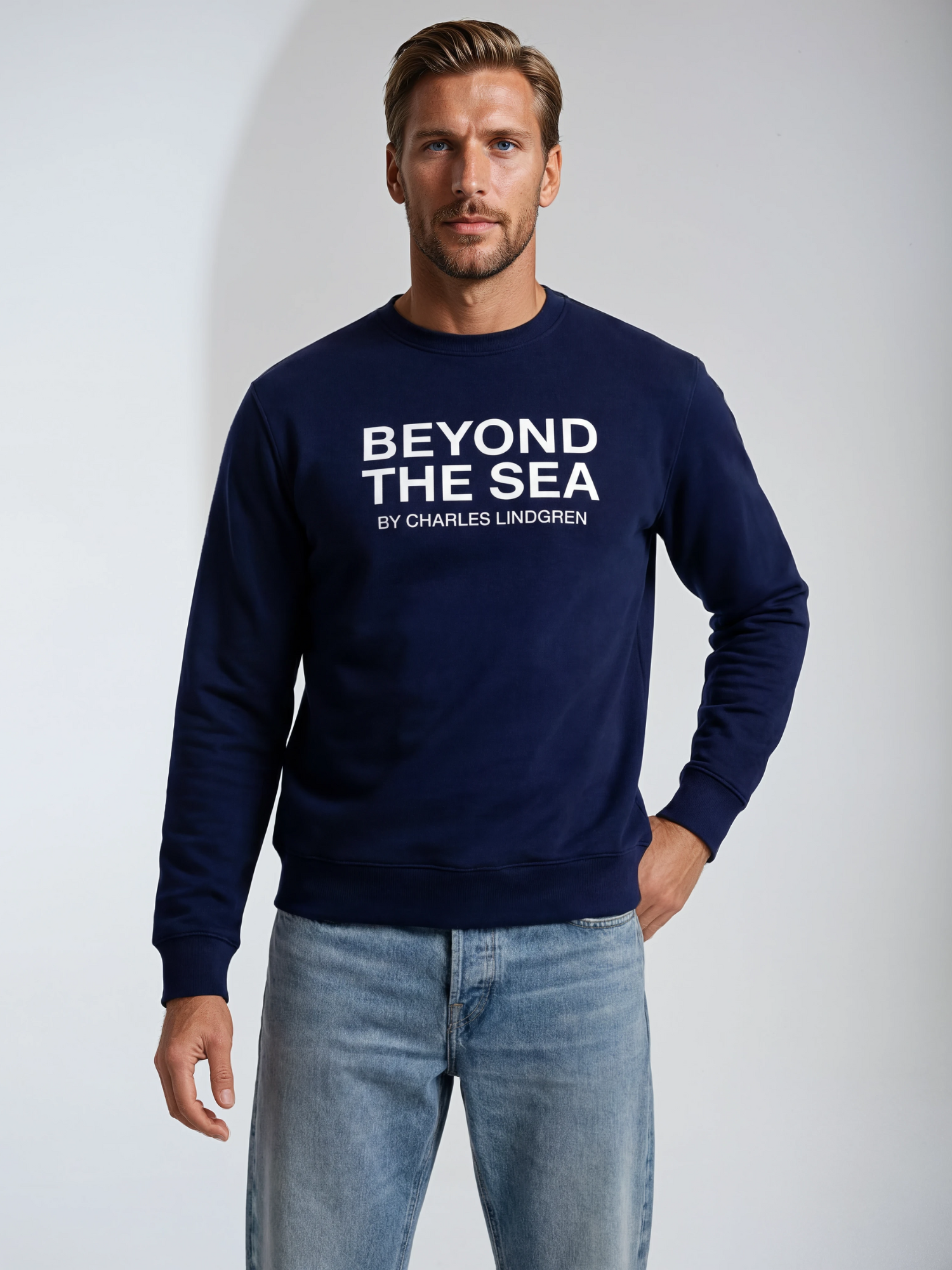 Charles Lindgren® – Herren & Unisex BEYOND THE SEA Sweatshirt in Navy