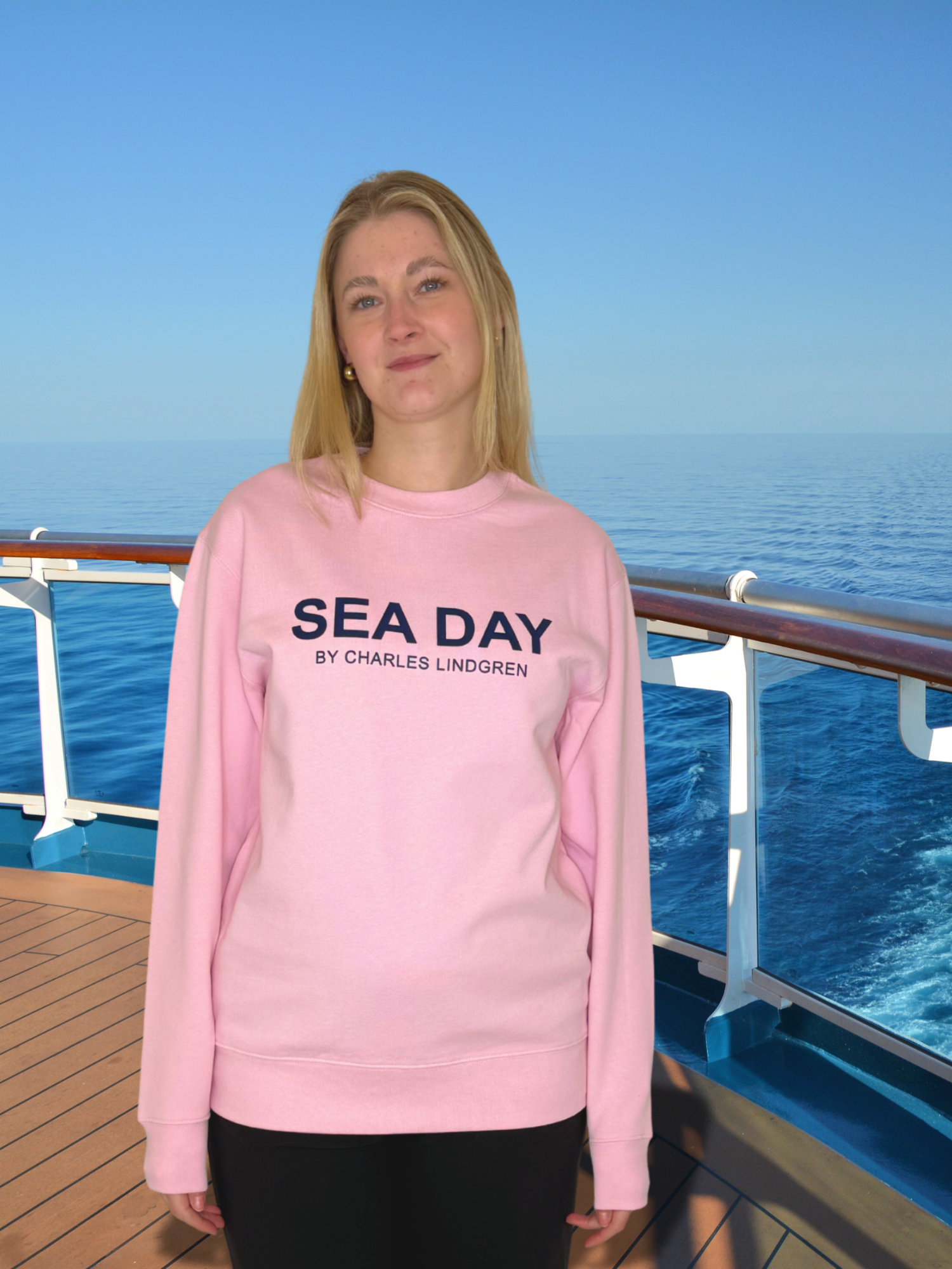SEA DAY Sweatshirt Rosa Damen unisex Kreuzfahrt Charles Lindgren offiziell
