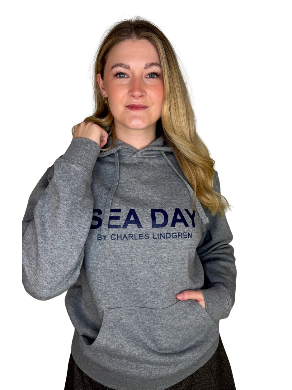 SEA DAY Hoodie Grau Charles Lindgren offiziell vorne