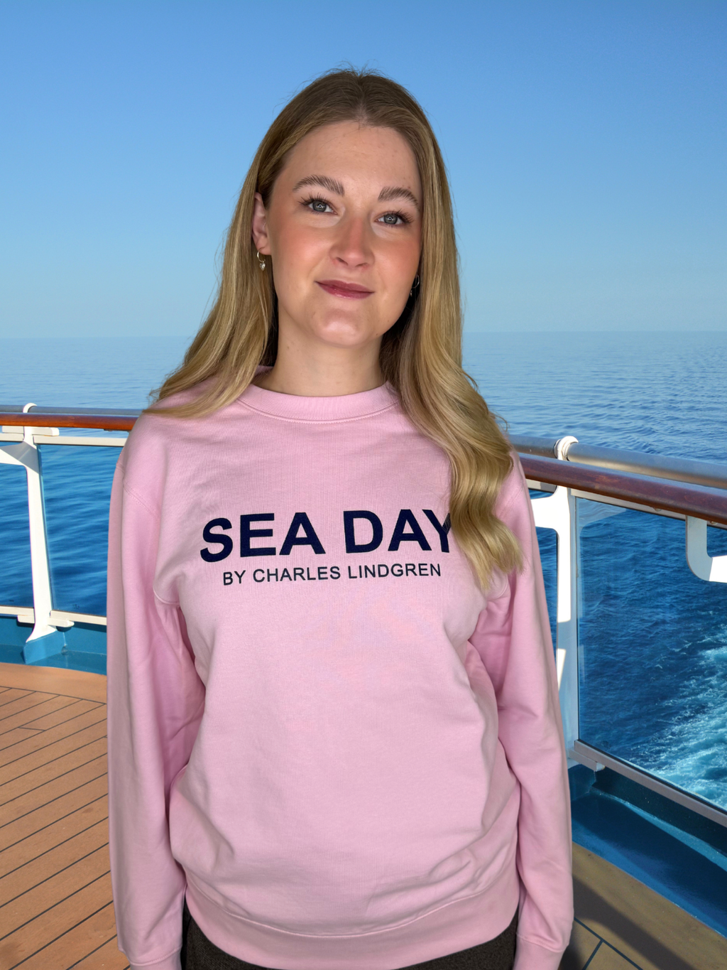 SEA DAY Sweatshirt Unisex Rosa Charles Lindgren offiziell