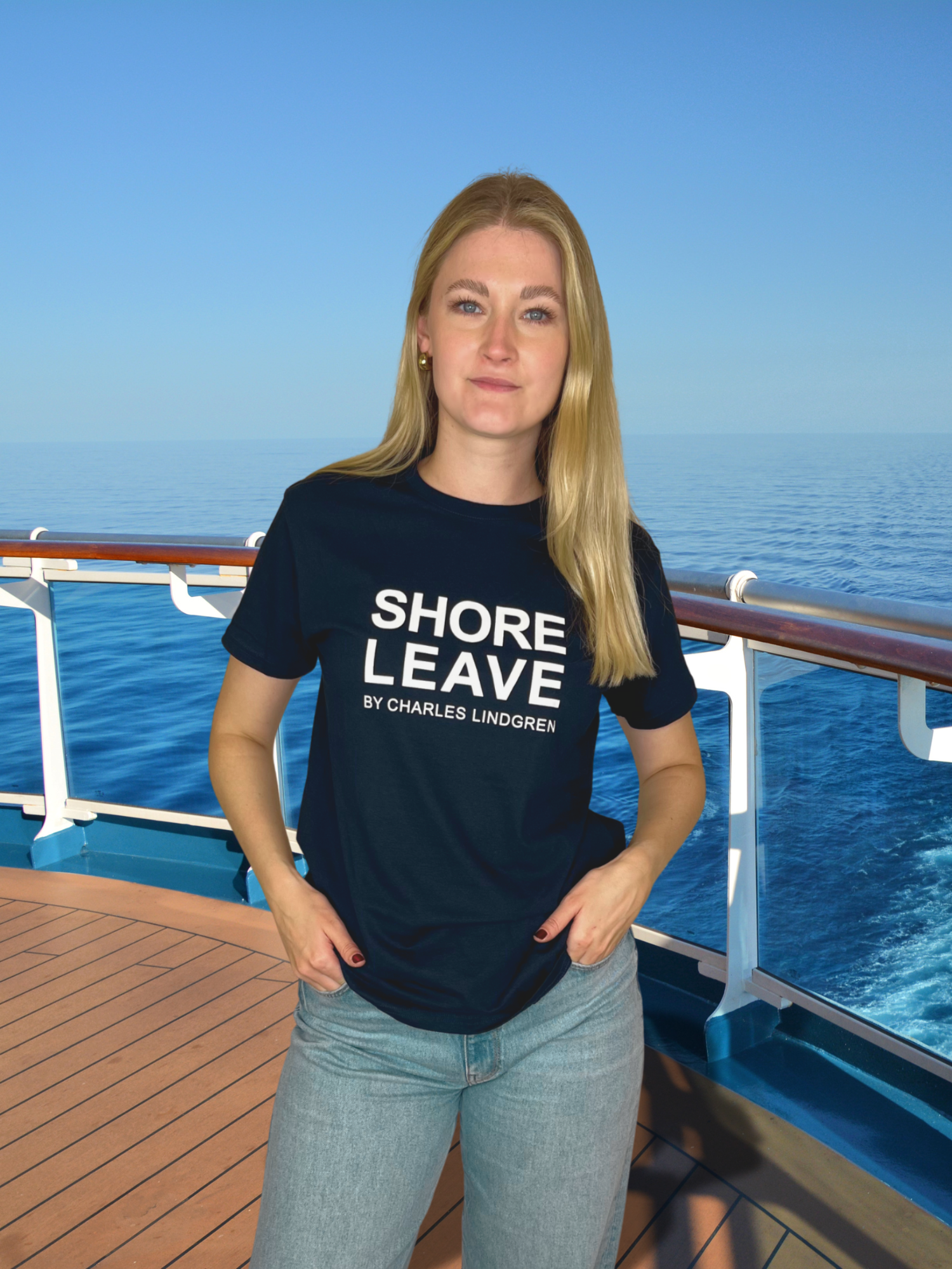 SHORE LEAVE NAVY Damen T-Shirt Vorne Kreuzfahrt Charles Lindgren offiziell
