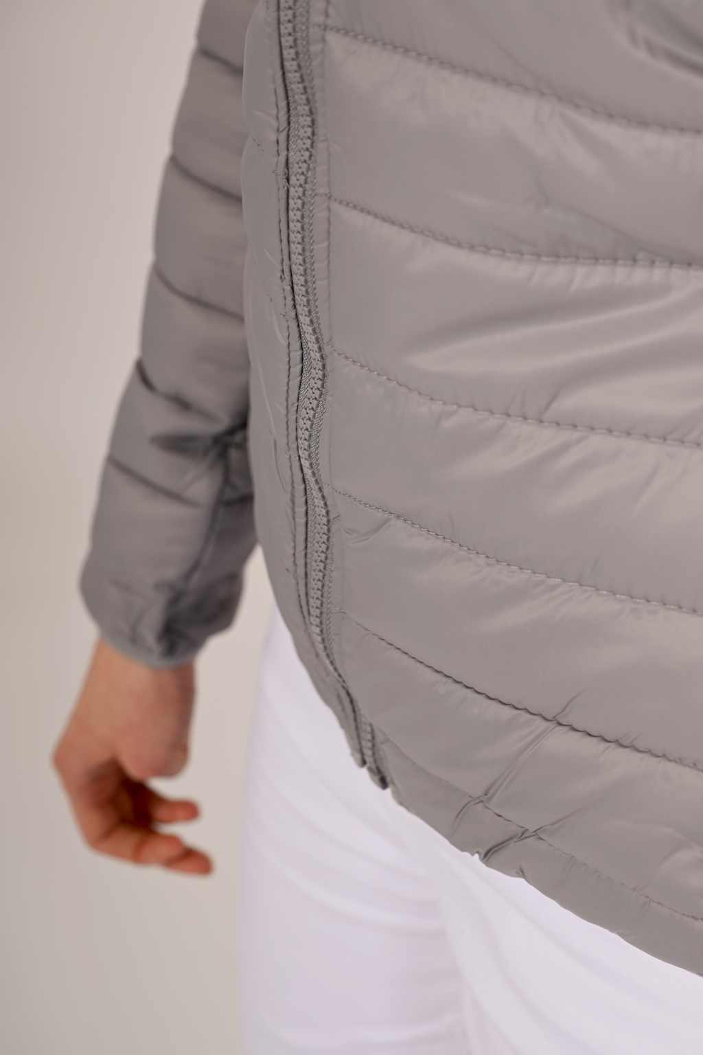 Charles Lindgren offiziell Damen-Steppjacke Grau nah