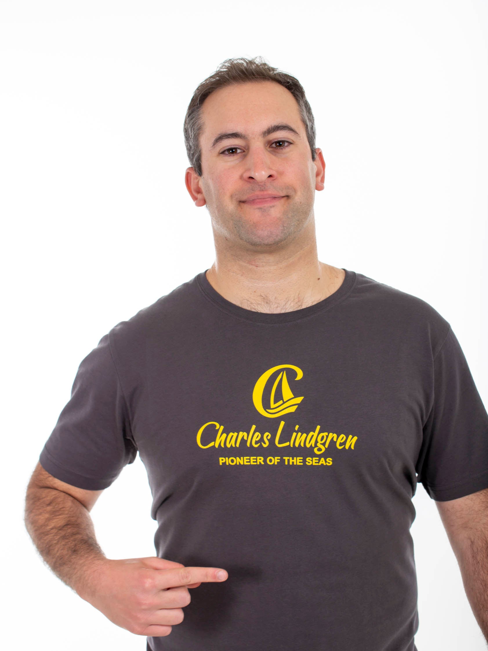"Charles and the Pioneer" T-Shirt, dark grey, Herren
