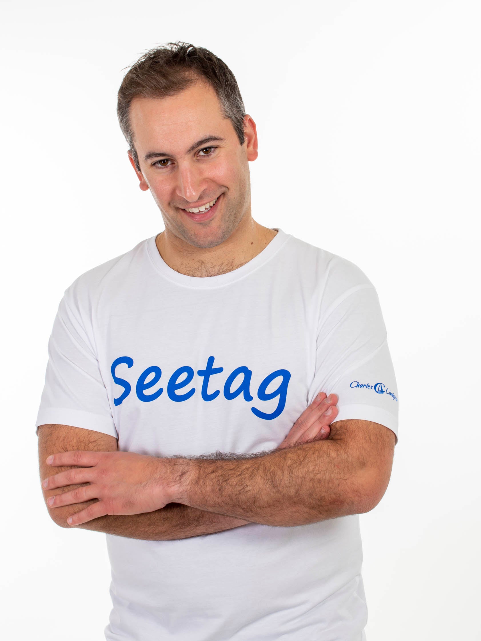 Weißes T-Shirt Seetag mit maritimer Grafik und Logo am Ärmel in Blau 